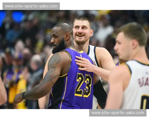 巅峰对决!掘金vs湖人直播文字:不只是比分,更是指尖上的硝烟与篮球灵魂